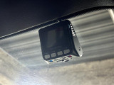 【ドライブレコーダー】映像・音声などの運転中の記録を残します。事故などを起こした起こされた時の証拠になりえますので、もしも時でも安心ですね。