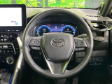 【純正革巻きステアリング】上質な革を使用することで、手にしっかり馴染みとても運転しやすいハンドルです♪