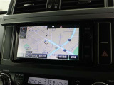 【ナビゲーション】装着車です、初めての道の案内はもちろん!音楽やラジオ等を聞きながらのドライブもお楽しみ頂けそうですね!