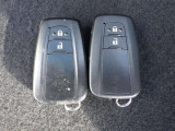 トヨタ認定中古車保証付!(1年間、距離無制限 HV車はHV保証付) 別途延長保証もご用意しております♪ ぜひ現車を確認にご来店ください