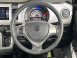【ステアリングスイッチ】運転中、前方から目線をそらすことなく、オーディオ等の操作が可能な便利機能!安心&快適なドライブを演出してくれます♪