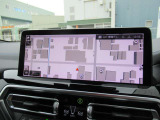 タッチパネルナビとなります。スマホのように使用できます。