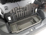 1年間&rdquo;走行距離無制限&rdquo;(無償保証)のまごころ保証付きのお車は、プラス1年、プラス2年の保証延長も可能です(延長保証分は別途有償となります)。※一部対象外の車もございます詳しくは営業スタッフまで