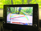 【バックカメラ】駐車時に後方がリアルタイム映像で確認できます。大型商業施設や立体駐車場での駐車時や、夜間のバック時に大活躍!運転スキルに関わらず、今や必須となった装備のひとつです!