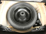 応急用のスペアタイヤが付属していますので万が一の時にも安心です