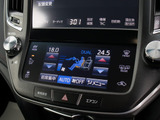 レーダークルーズコントロール  ミリ波レーダーと単眼カメラで先行車を認識し、車速に応じた車間距離を保ちながら追従走行を支援します。