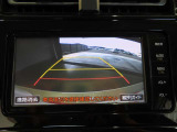 バックガイドモニターで、後方を確認しながら安心して駐車することができます。運転初心者も熟練者も必須の機能ですよ!