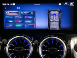 車内を彩るアンビエントライト。いつでもお好みの室内空間を演出してください。