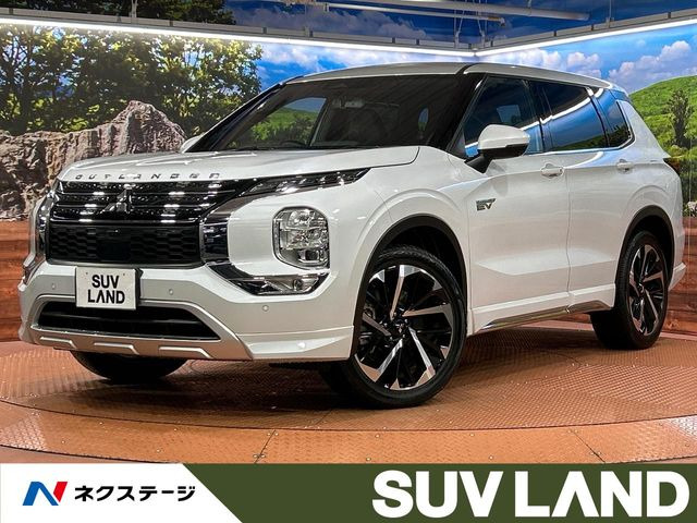 アウトランダー PHEV 2.4 P 4WD