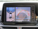 アラウンドビューモニター!空から見下ろしているかのような映像を映し出します。駐車時には安心ですよね♪