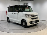 VSA(車両挙動安定化制御システム)を搭載していますので、雨天時や雪道などの運転をサポートしてくれます。