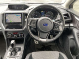 ●仕入れ段階で徹底したチェックを行い、厳しい審査にパスした車だけを展示・販売しています。弊社ではこれをプロチェックと呼び、数十の独自チェック項目に基づき、車の状態を調べ上げています。