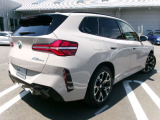 BMWプレミアムセレクション館林では、高年式低走行モデルからMモデル、年式が経ちなかなかディーラーでは見かけないモデルまで幅広いラインナップで認定中古車を取り扱っております。品質に自信があります。