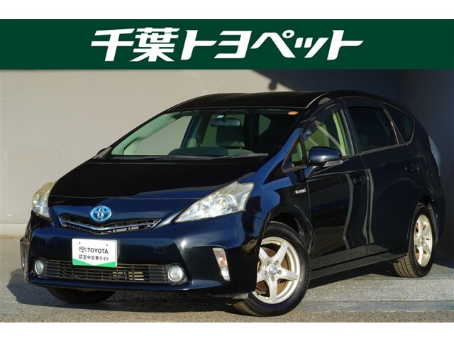 トヨタ プリウスα 