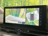 【アラウンドビューモニター】専用のカメラにより、上から見下ろしたような視点で360度クルマの周囲を確認することができます☆死角部分も確認しやすく、狭い場所での切り返しや駐車もスムーズに行えます。