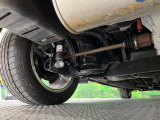お車を安心してお乗りいただく為には、足回りの定期点検が欠かせません。サービスサポート(有償保証)では無料点検もご提供しており、安心のカーライフをお過ごしいただけるサポート体制が整っています。