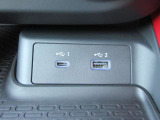 USBソケットも付いて様々な用途に使用でき便利です