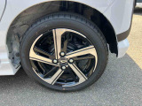 車両本体価格の一部を残価として据え置くことで、月々のお支払いを抑えることが出来ます。詳しくは、当店スタッフまでお気軽にお問い合わせください。