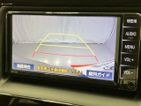 バックガイドモニターで、後方を確認しながら安心して駐車することができます。運転初心者も熟練者も必須の機能ですよ!