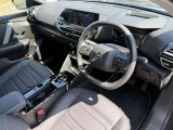 フランス車ならではのオシャレな内装がオススメです!