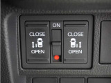 ◆両側電動スライドドア◆狭い駐車場でも乗り降りが楽々♪お子様が隣の車にドアを当ててしまう心配もございません!小さなお子様連れの方もこれで安心。