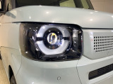 LEDヘッドライトで夜道も安心!