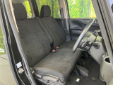 運転席シート廻りは使用感も少なく、良好な状態となっています。丁寧に使われていたことがよくわかりますね。