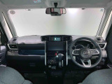 納車前にはプロのメカニックが点検、整備を行いますので安心してお乗り頂けます!!