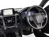 使いやすさや安全性を追求したステアリング周り!高級車ゆえにスイッチ類が多いのも特徴ですね!考え尽くされた配置ですぐに使いこなす事が出来ますのでご安心下さい!是非、体感してみて下さい!!