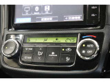 ナノイー付きのオートエアコンで清潔で快適な車内空調です。