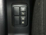 EVドライブモードで、エンジン音や排気ガスを気にすることなく走れます。早朝・深夜や屋内の駐車場などで重宝しますよ♪