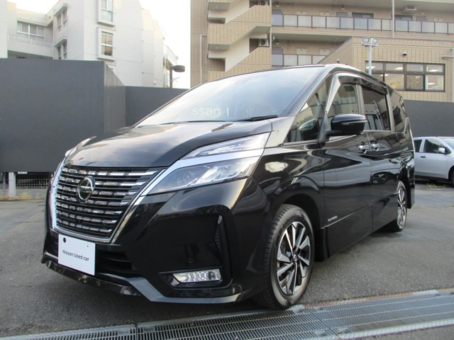 セレナ 2.0 ハイウェイスターV 