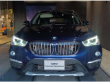 エンジェルアイ、イカリングと呼ばれるBMWのライトの正式名称は「コロナリング」です。一目でBMWとわかる伝統のデザインです。