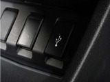 ◆USB接続端子◆使いやすい場所に装備されています♪