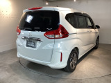 スライドドアなら狭い駐車場でもドアをぶつける心配がありません。ステップが低く乗り降りもしやすいです。