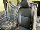 フロントシートです。ゆったり運転ができます。長距離ドライブもラクラク♪♪