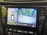 【アラウンドビューモニター】専用のカメラにより、上から見下ろしたような視点で360度クルマの周囲を確認することができます☆死角部分も確認しやすく、狭い場所での切り返しや駐車もスムーズに行えます。