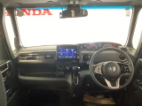 機能的なコックピット。快適な運転を楽しめます。