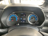 視認性の良いメーターパネル☆カラーディスプレイには運転をサポートするさまざまな情報を表示します☆