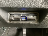 いまや快適なカーライフに欠かせないETCが付いています。