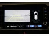 バックカメラ搭載です!車庫入れが苦手な人はもちろん、車両感覚に自信がある人にもお勧めです!見えない箇所が見えるようになるので、低い障害物や隠れてしまっている子供の存在等にも気付く事が出来ます。