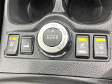 【シートヒーター】寒い日に重宝するシートヒーター!エアコンより早く温まってくれるので寒がりの人も安心ですね♪エアコンの温風は乾燥するから苦手、という方にもをおすすめです。