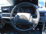 もしもの時の安全装備も充実!!運転席エアバック&安全ボディー付きで安心です!!!