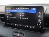 ナビゲーションはホンダコネクトディスプレイが装着されております。AM、FM、フルセグTV、Bluetoothがご使用いただけます。初めて訪れた場所でも道に迷わず安心ですね!