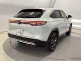 リアはプライバシーガラス付です。見た目もかっこいいですよね。また、太陽光を防ぐので冷房の効きを良くする効果もあるんです。エアコンを控えめにすれば燃費向上も見込めますよ。