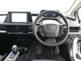 運転席廻りです。