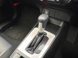 ■アイドリングストップシステム■信号待ちなどで停車した際に、自動でエンジンをストップするので無駄な燃料消費を抑えることができます◎