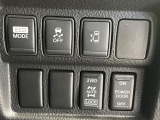 【パワースライドドア】スマートキーや運転席のスイッチでスライドドアの開閉が可能♪電動だから力を入れてドアを開ける必要が無く、小さいお子様でも、重い荷物を持っている時もラクに開け閉めできます♪
