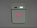 SOSコール 急病時や危険を感じた時SOSコールスイッチを押すと、専門のオペレーターに繋がって、警察や救急車への連携サポートしてくれます。(別途登録費用がかかります)