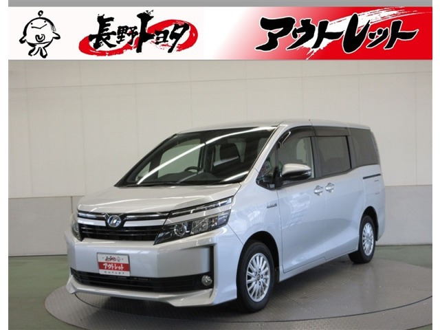 トヨタ ヴォクシー 